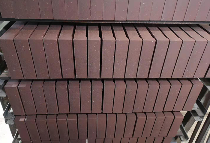 再結(jié)合鎂磚價格 再結(jié)合鎂磚價格